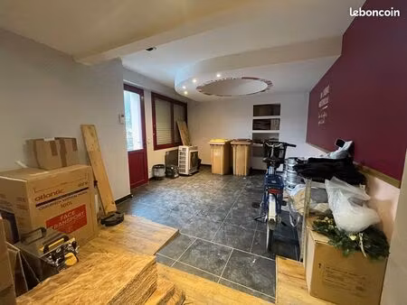 local commercial 76 m² plérin