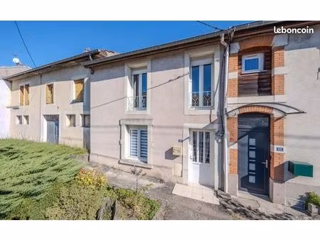 maison 3 pièces 139 m²