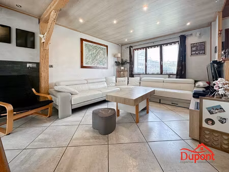 à vendre maison 3 chambres  jardin et garage au mazures