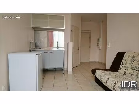 studio 1 pièce 18 m²