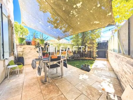 maison avec exterieur