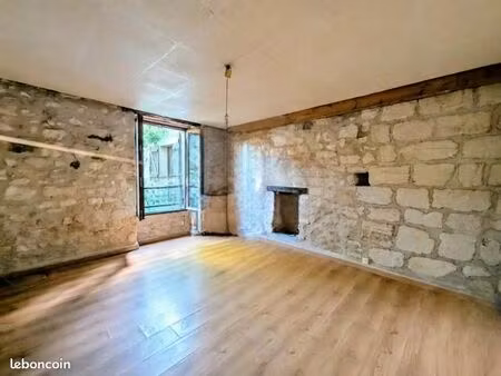 maison 2 pièces 70 m²