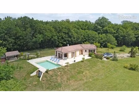 villa 5 pièces 123 m²