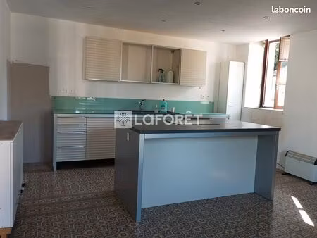 maison de village 8 pièces 196 m²