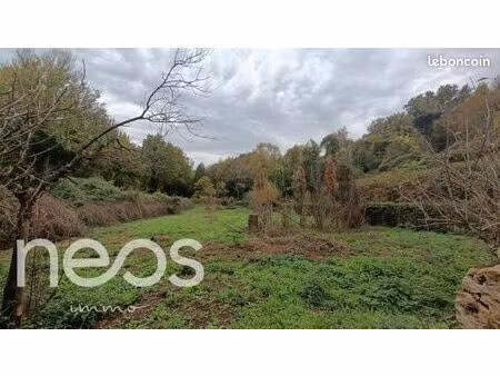 terrain 1 067 m² melle