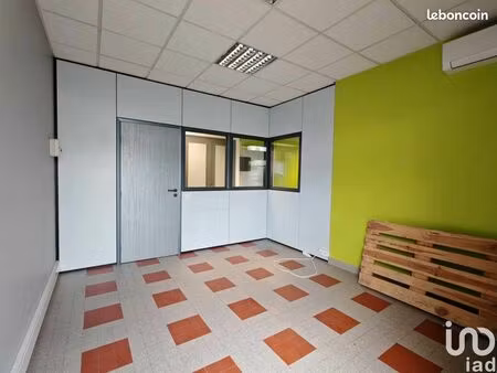 bureaux 65 m² aubenas