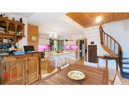 maison 4 pièces 150 m²