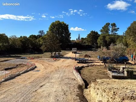 terrain 535 m² aigues vives