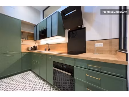 location meublée appartement 2 pièces 58 m² à saint-germain-en-laye (78100)  1 700 €