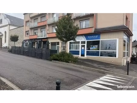 local d'activité 200 m²