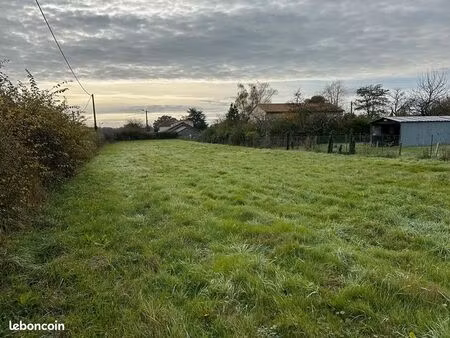 terrain 1300 m² boivre la vallee