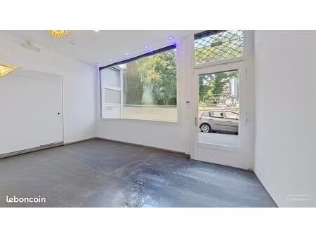 local commercial metz