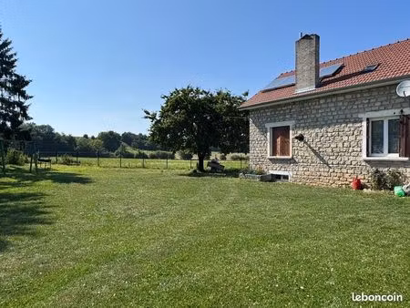 maison 5 pièces 98 m²