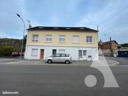 immeuble 24 pièces 456 m²