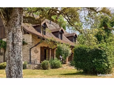 ferme 10 pièces 288 m²