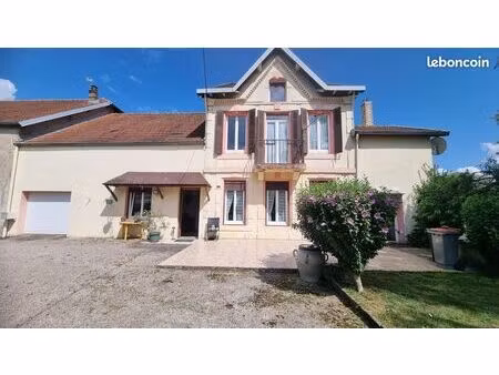 maison 5 pièces 170 m²