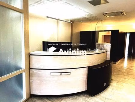 local commercial à louer