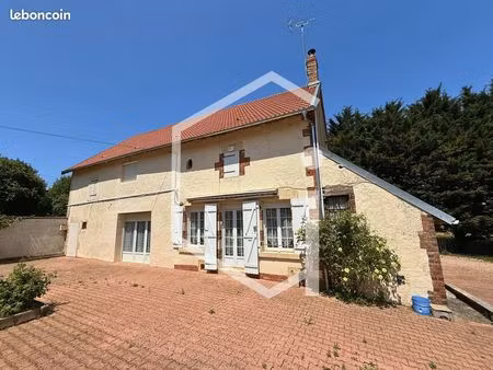 longère 7 pièces 165 m²