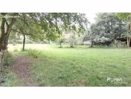 terrain 671 m² huchenneville