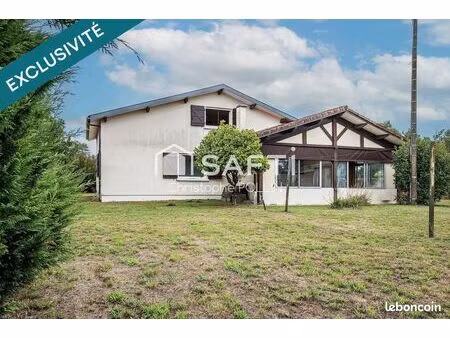 maison 6 pièces 157 m²