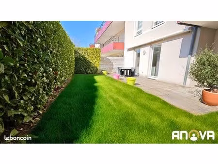 appartement 4 pièces 97 m²