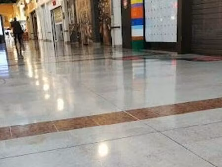 local commercial à louer