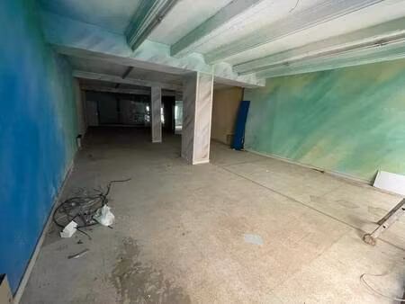 local commercial à louer