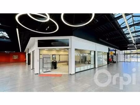 local commercial à louer