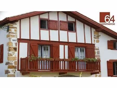 local commercial avec bail commercial