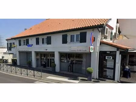 local commercial à vendre