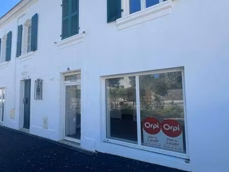 local commercial à louer