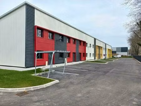 local d'activités à vendre