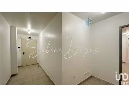 local d'activités à louer