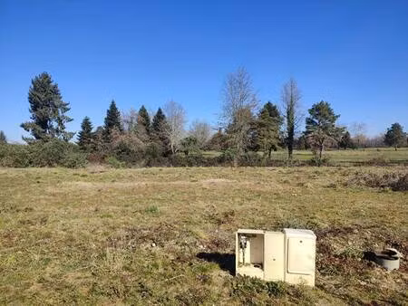 terrain constructible viabilisé à vendre