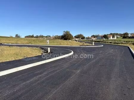 terrain constructible viabilisé à vendre