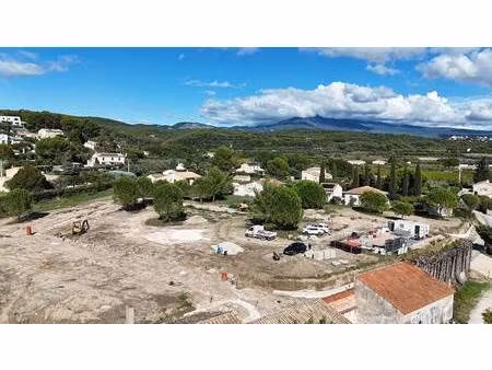 terrain constructible viabilisé à vendre