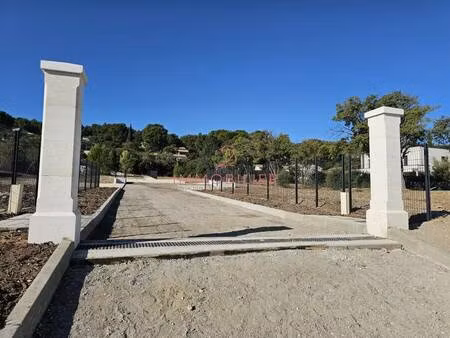 terrain constructible viabilisé à vendre