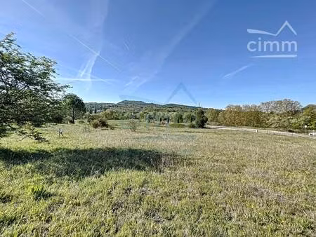 terrain constructible viabilisé à vendre