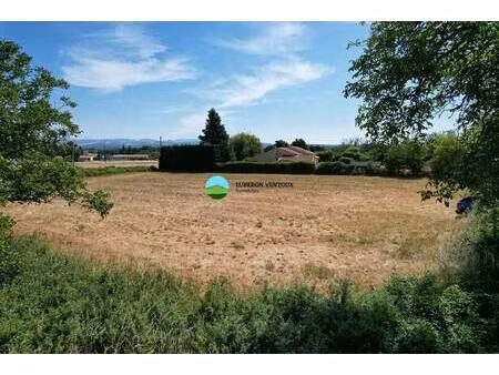terrain constructible viabilisé à vendre