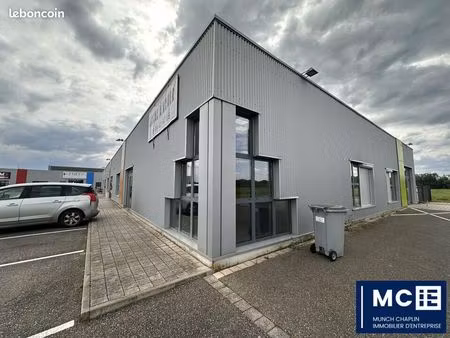 local commercial 125 m²