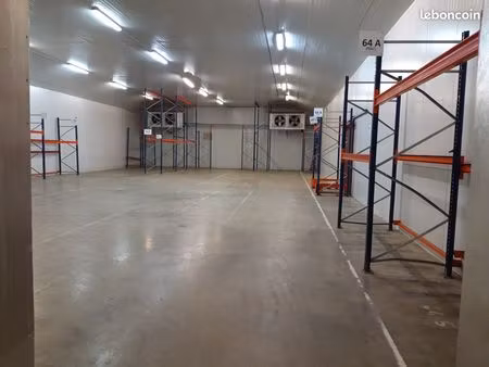 entrepôt local de stockage zi de lons