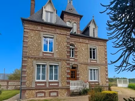 maison 12 pièces 316 m²