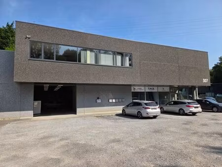 ensemble mixte de 920m²