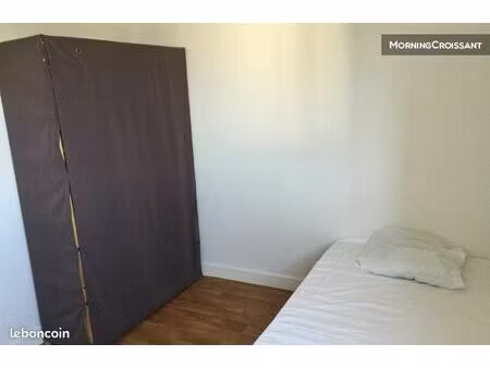 studio 1 pièce 14 m²