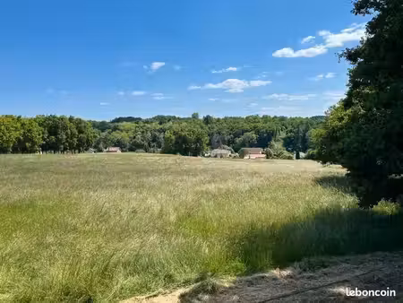 terrain 2 216 m² nontron