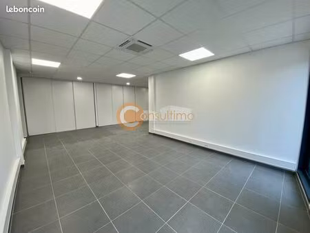 bureaux 180 m²