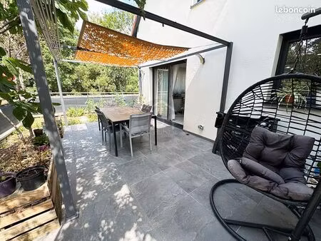 maison 6 pièces 147 m²