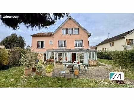 maison 7 pièces 127 m²