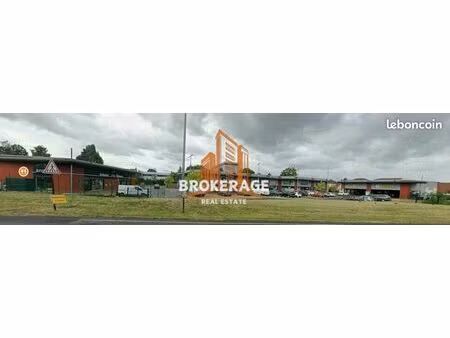 local commercial 270 m² pringy