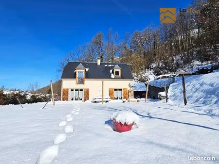 maison 6 pièces 140 m²